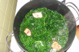 Braising Kale with Salt Pork